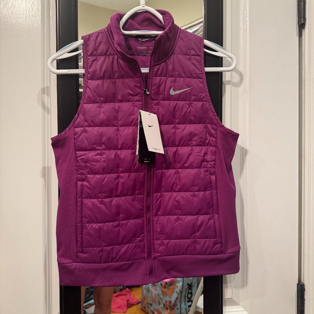 Nike vest